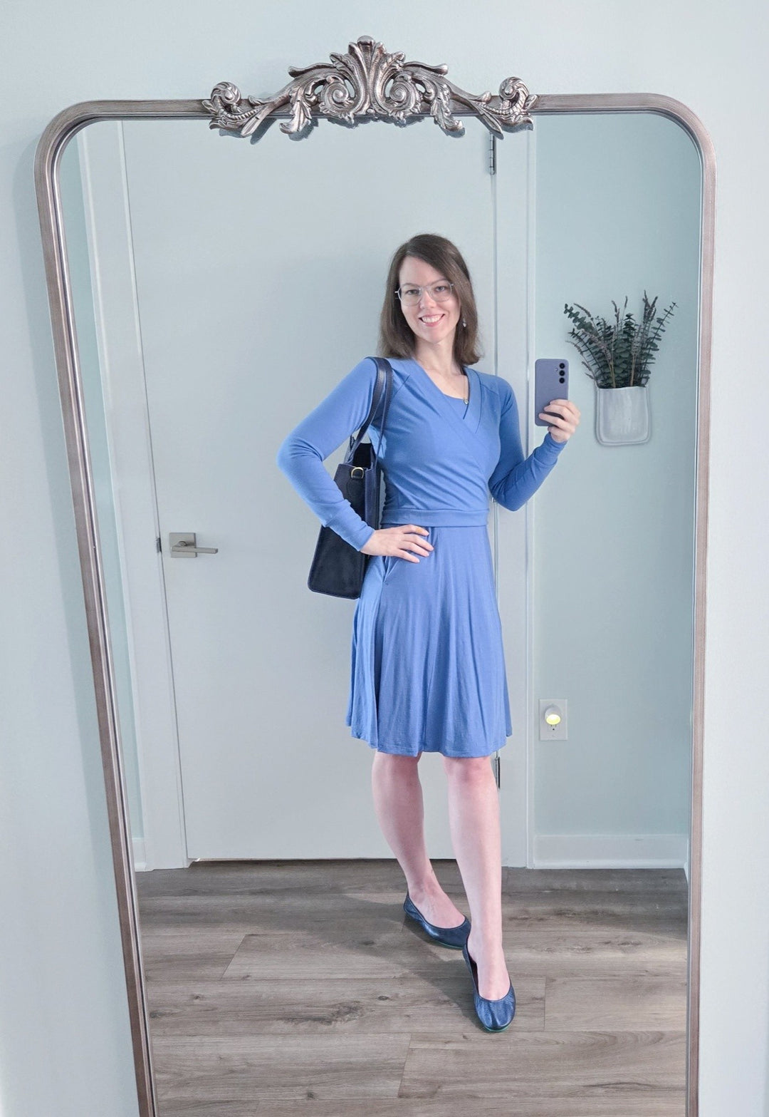 Riverbend Crossover Raglan