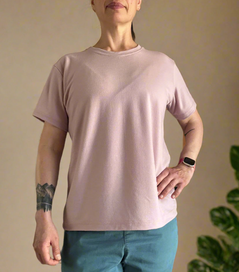 BFGF shirt hand on hip